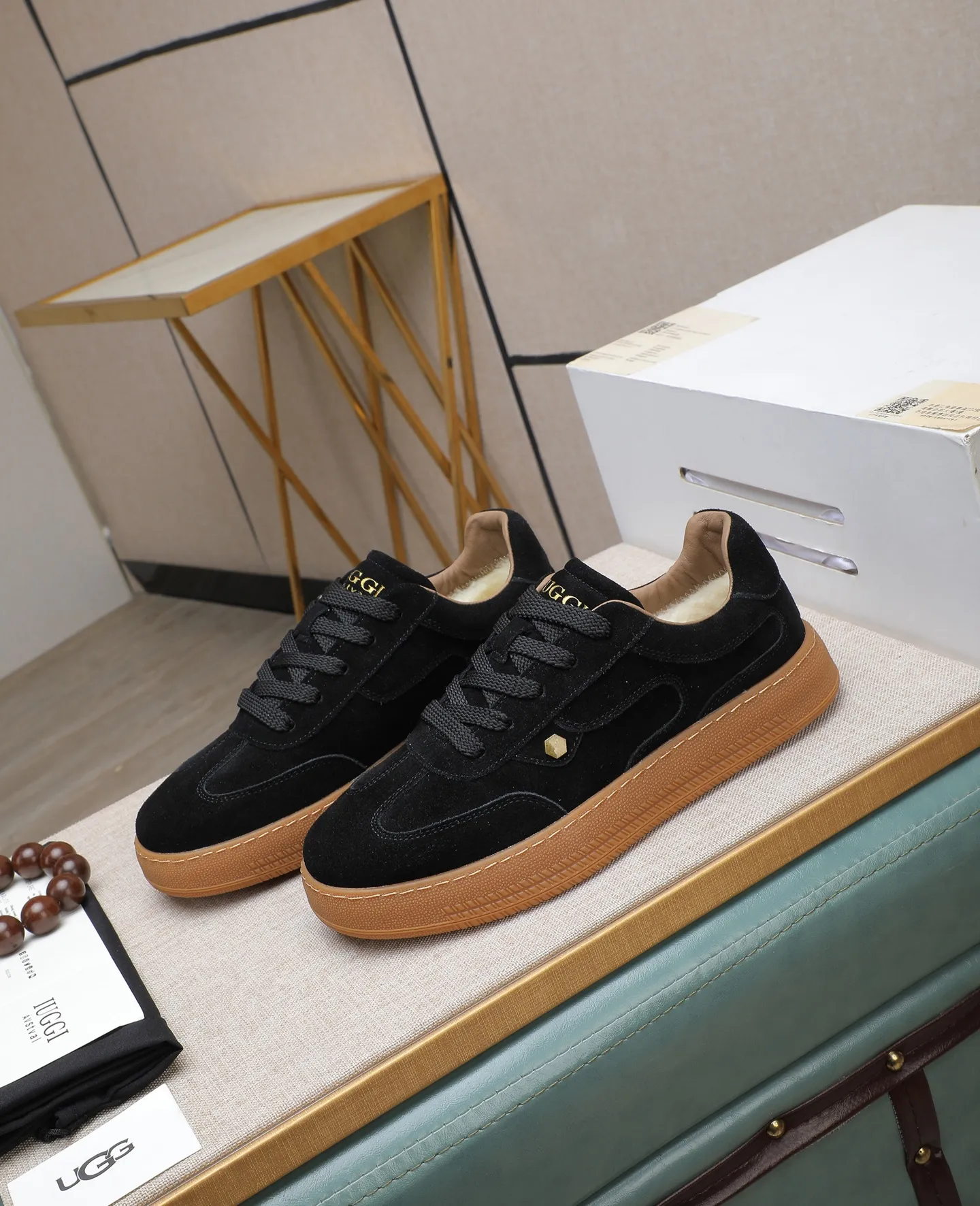 Men's shoes 💰540 IUGGI new retro presbyopia men's shoes, casual and versatile, full of high-end sense, fashionable, luxury and personalized style, joint style, retro presbyopia factor, full of handsome style, first layer suede cowhide, lining wool, rubber outsole, light and non-slip size: 39-44